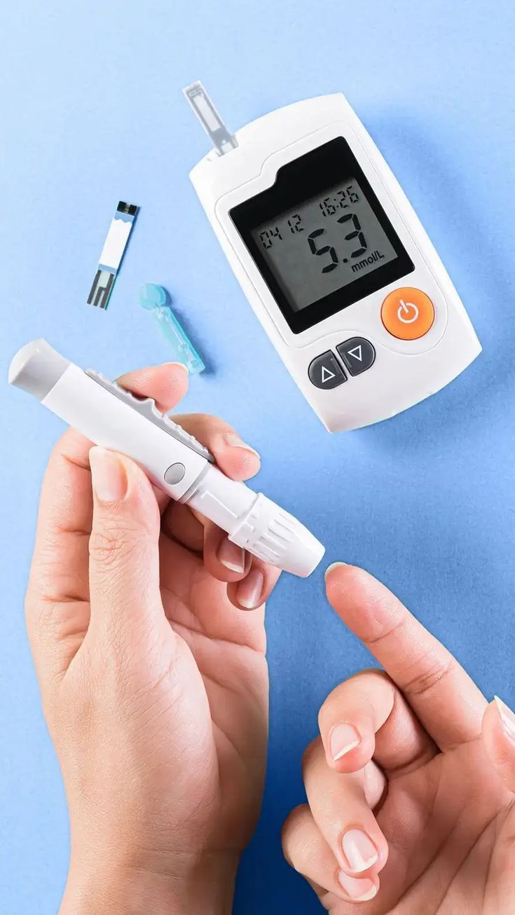 Blood glucose monitor
